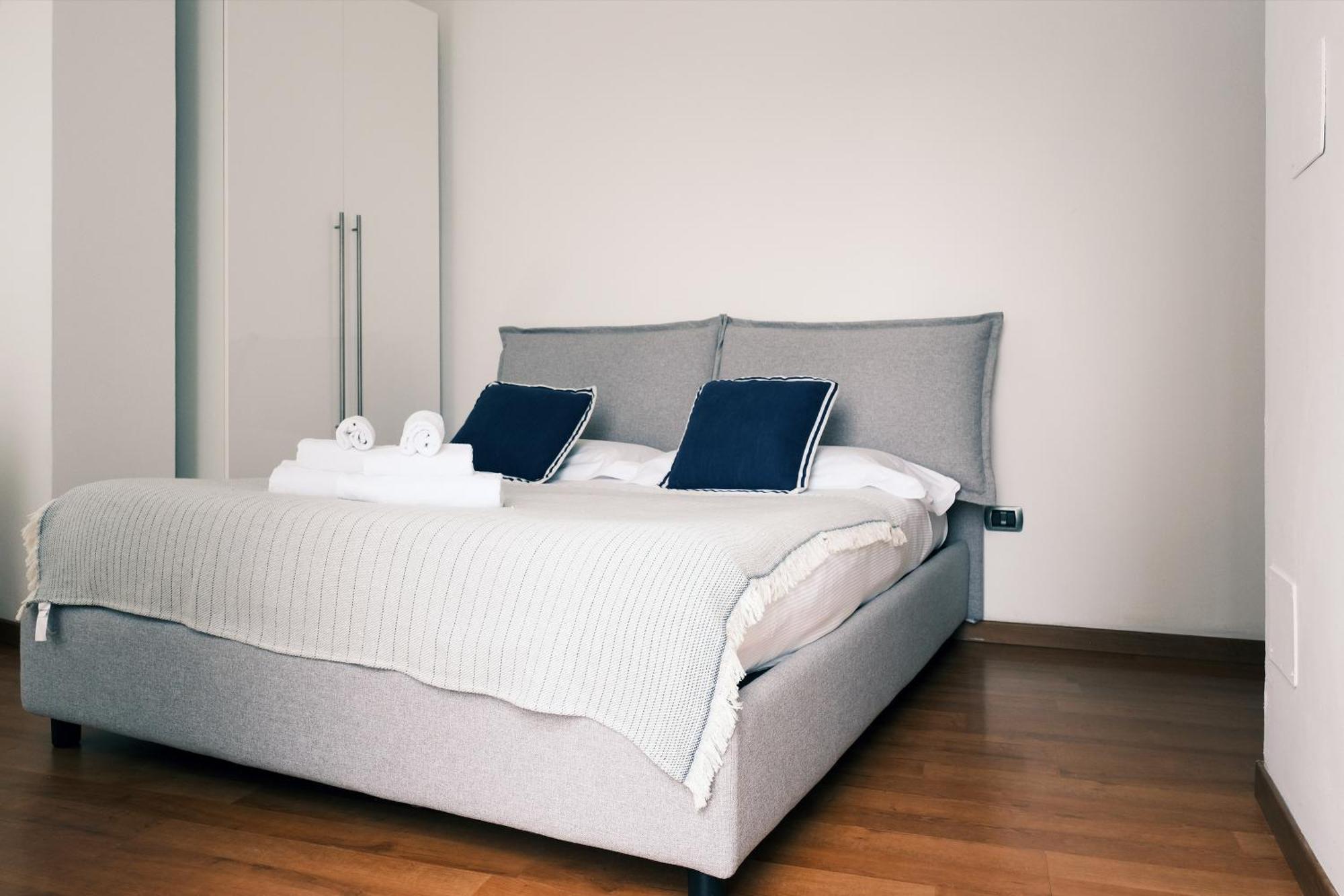 מילאנו Comecasa 2 Bedrooms Apartment 450Mt From Duomo מראה חיצוני תמונה