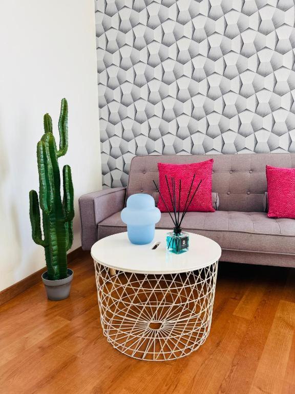 מילאנו Comecasa 2 Bedrooms Apartment 450Mt From Duomo מראה חיצוני תמונה